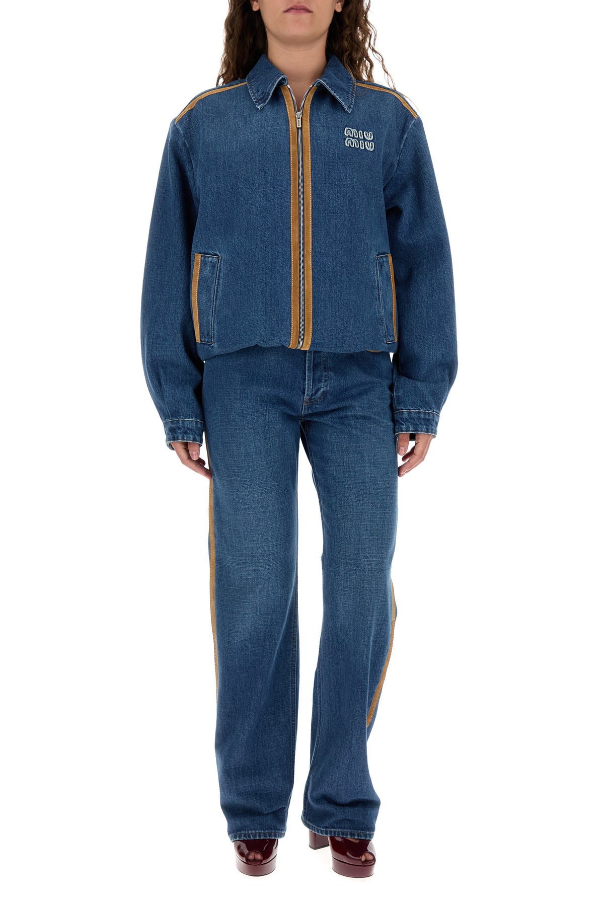 2000016244366-2000016247596-2000016246605