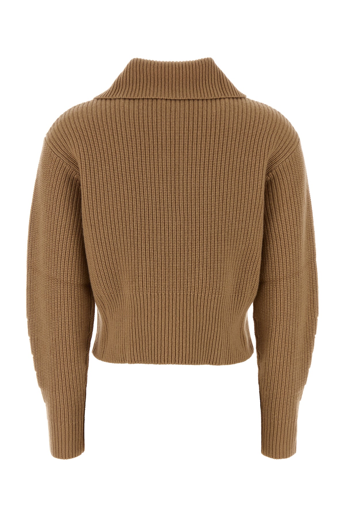 2000016688931_2