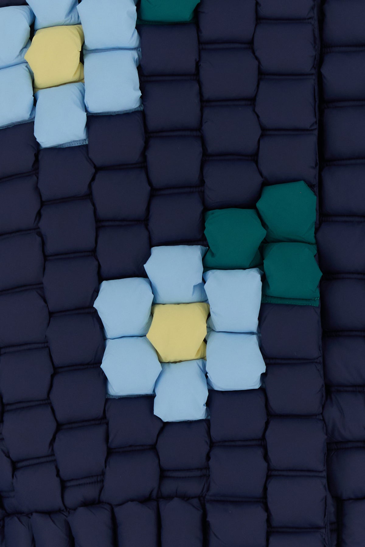 2000016690309_5
