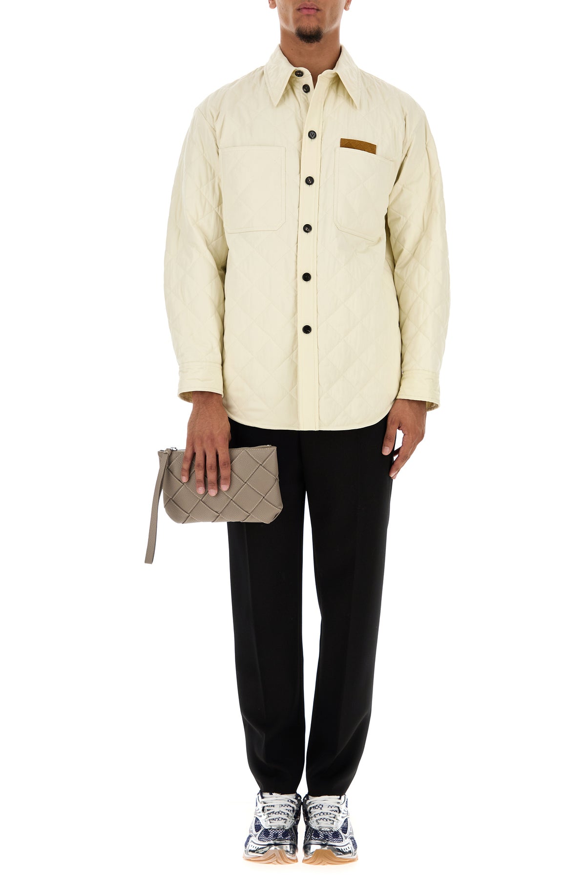 2000016944211-2000016945461-2000016943627-2000016944808