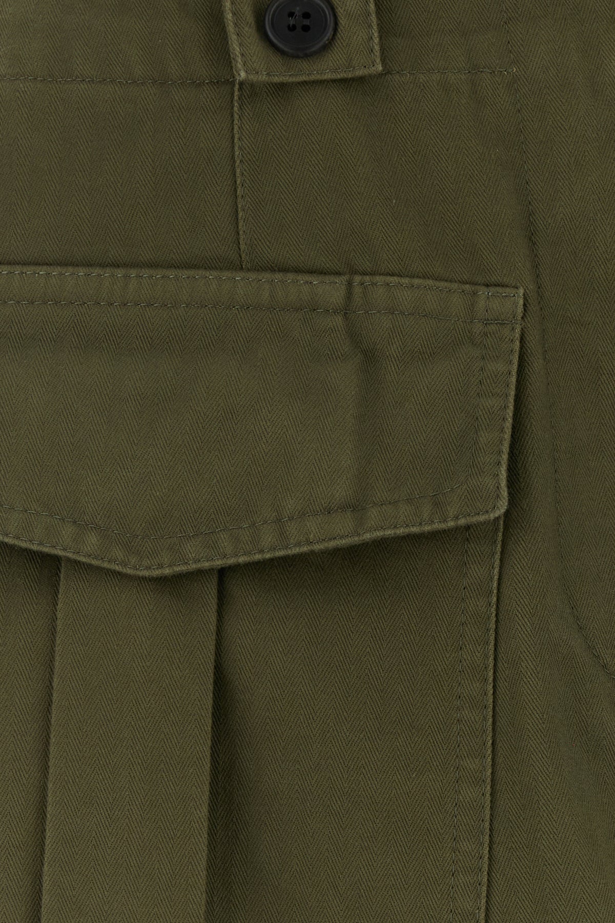 2000017158563_5