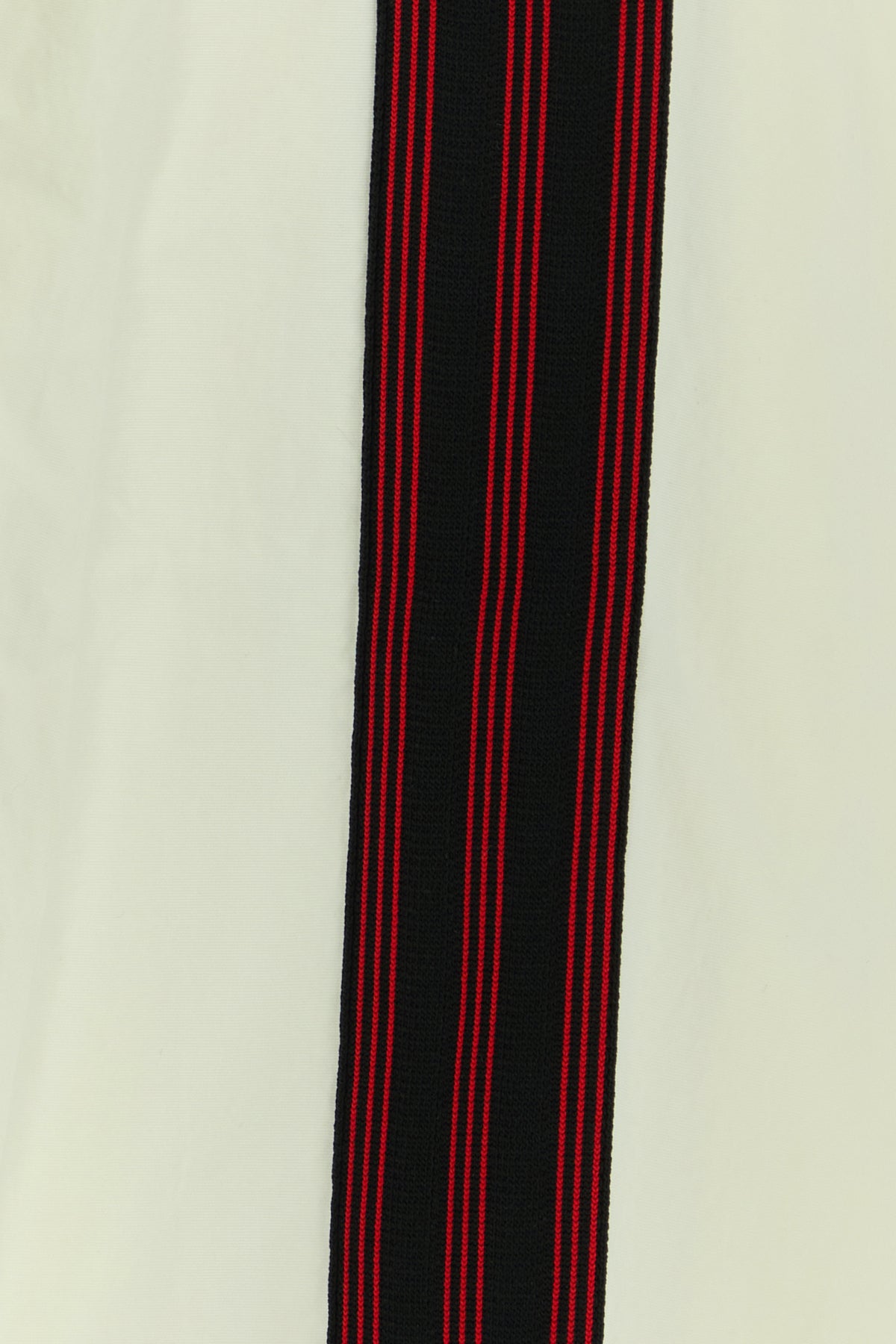 2000017538068_5