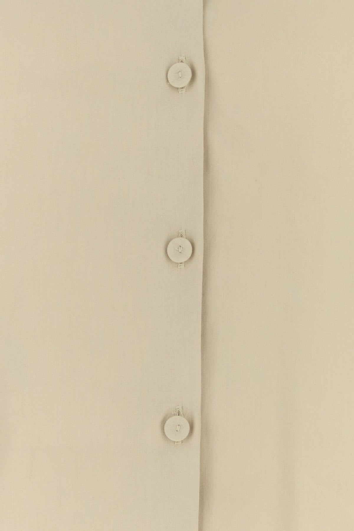 2000017588353_5