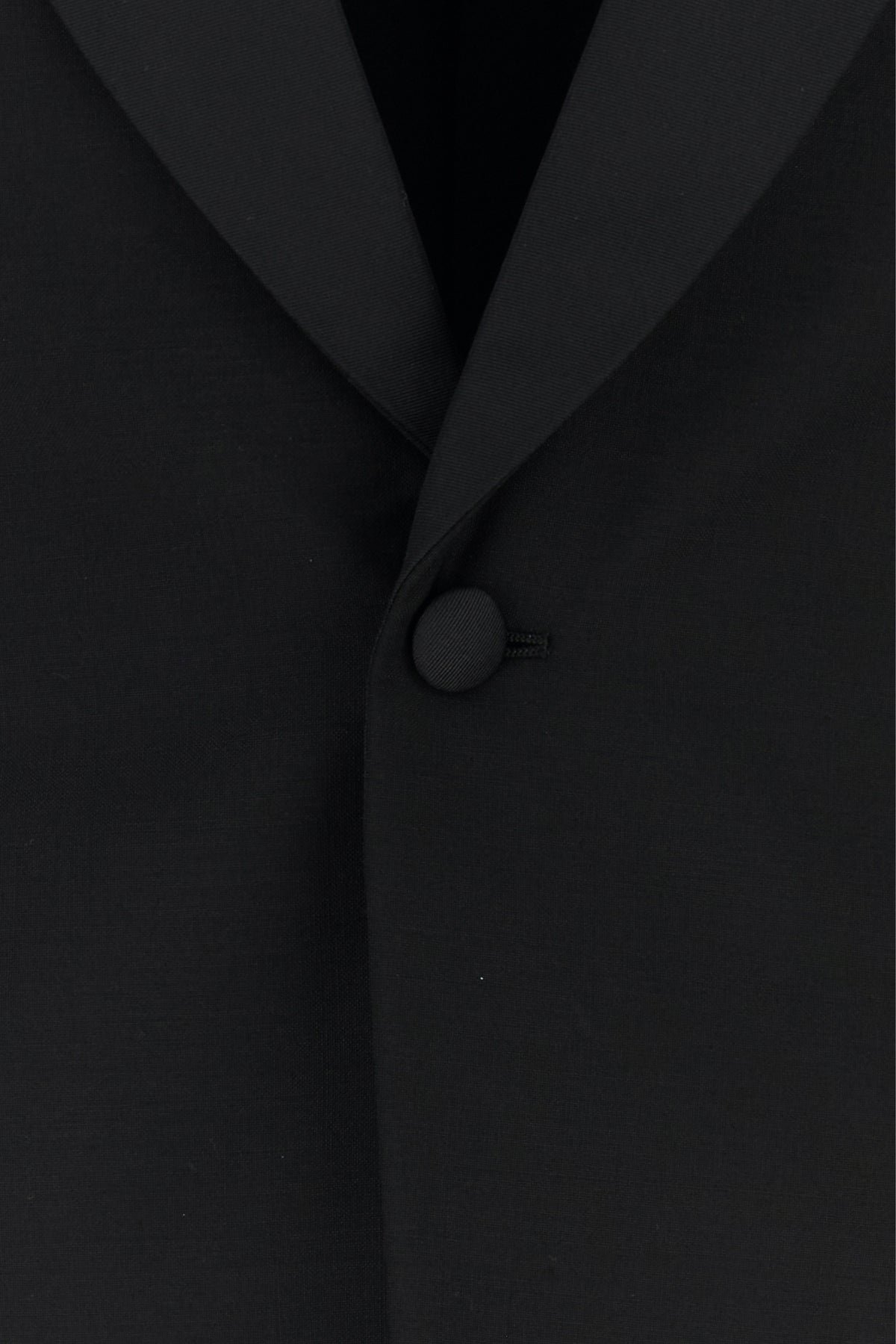 2000017679303_5