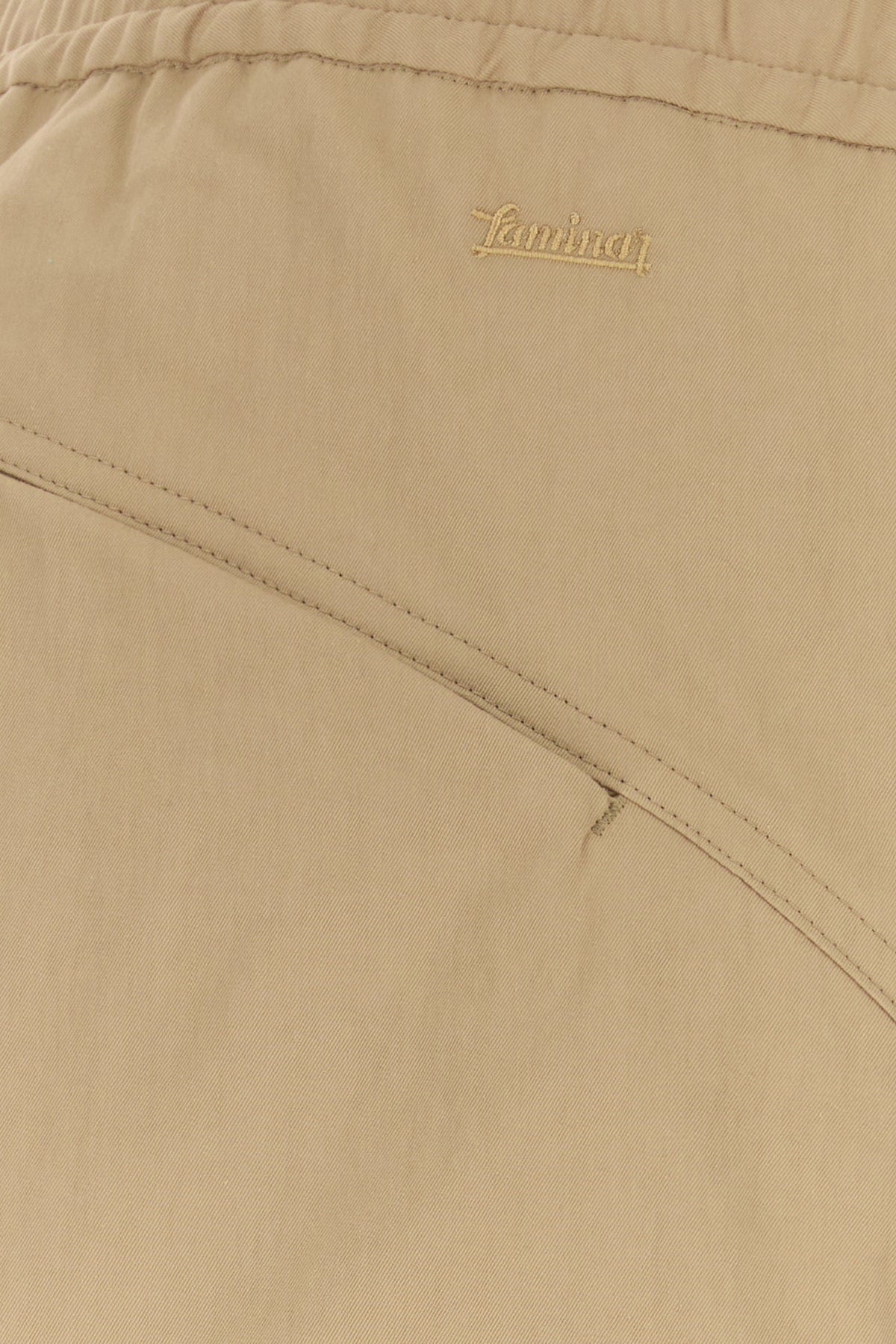 2000017789767_5