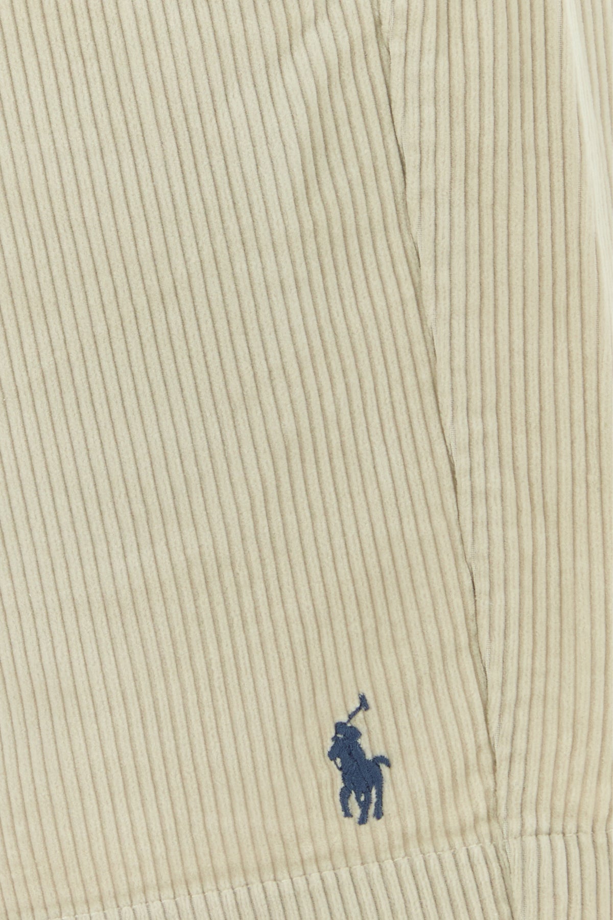 2000017985596_5