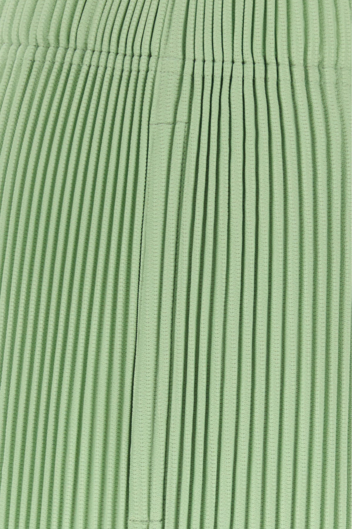2000018006030_5