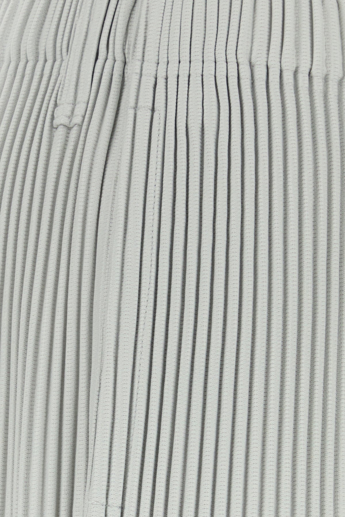 2000018006740_5