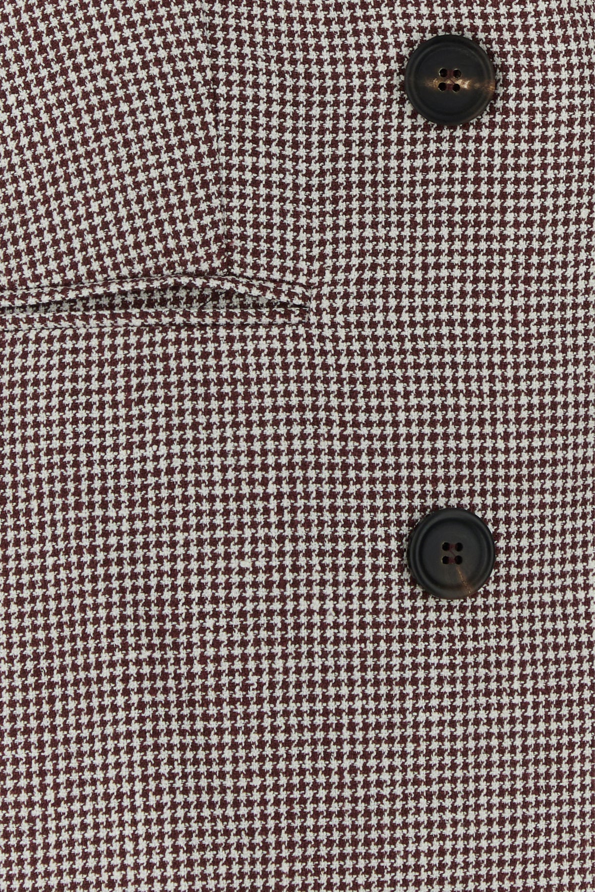 2000018053300_5