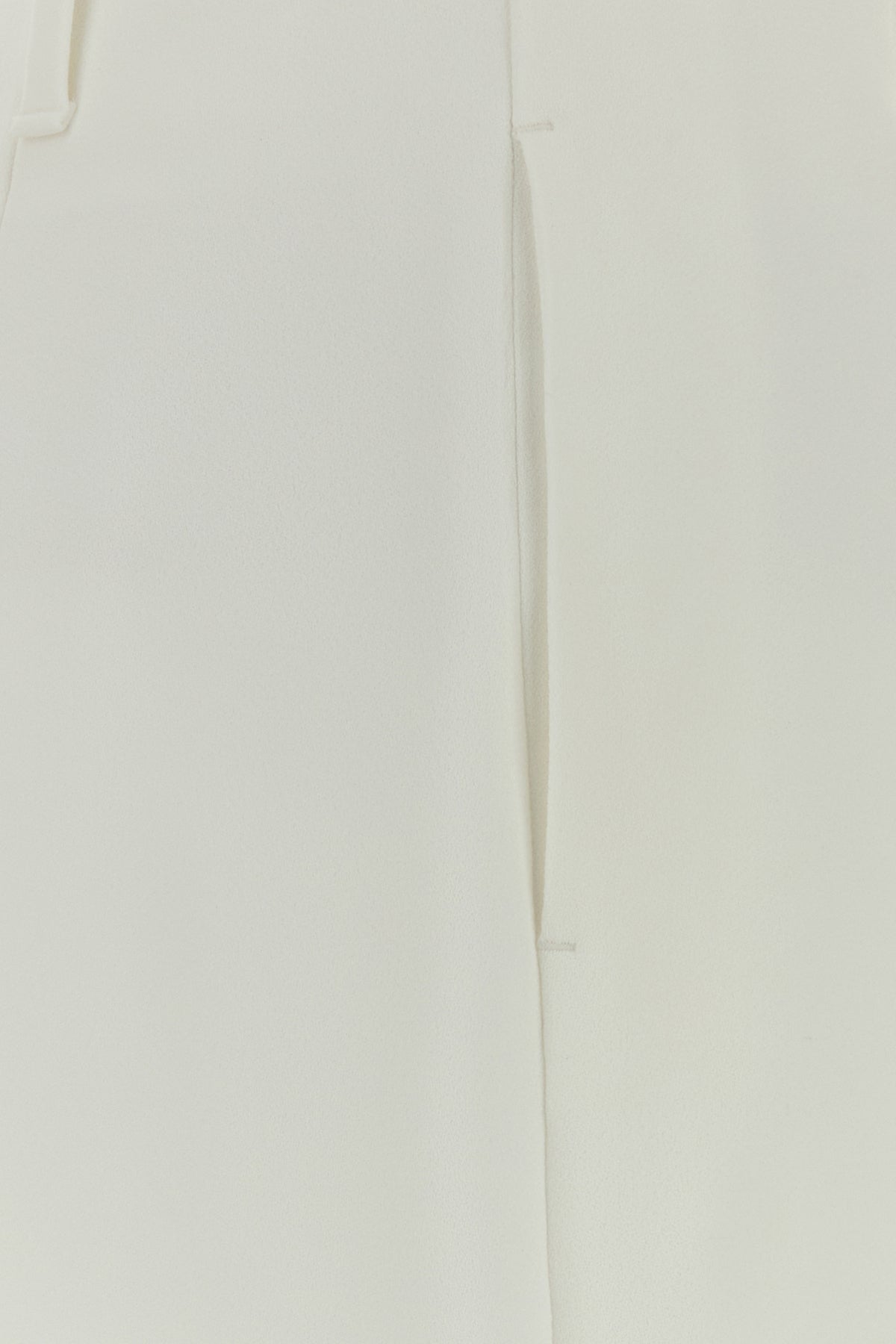 2000018070277_5