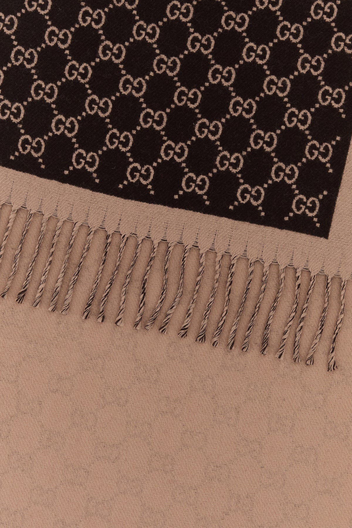 2000018091050_2
