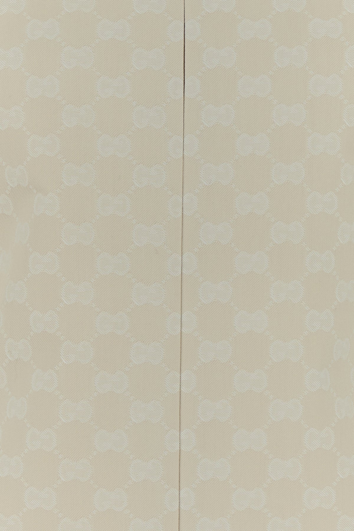 2000018106587_5