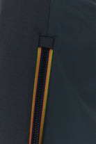 2000018132104_5
