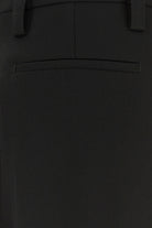 2000018182673_5
