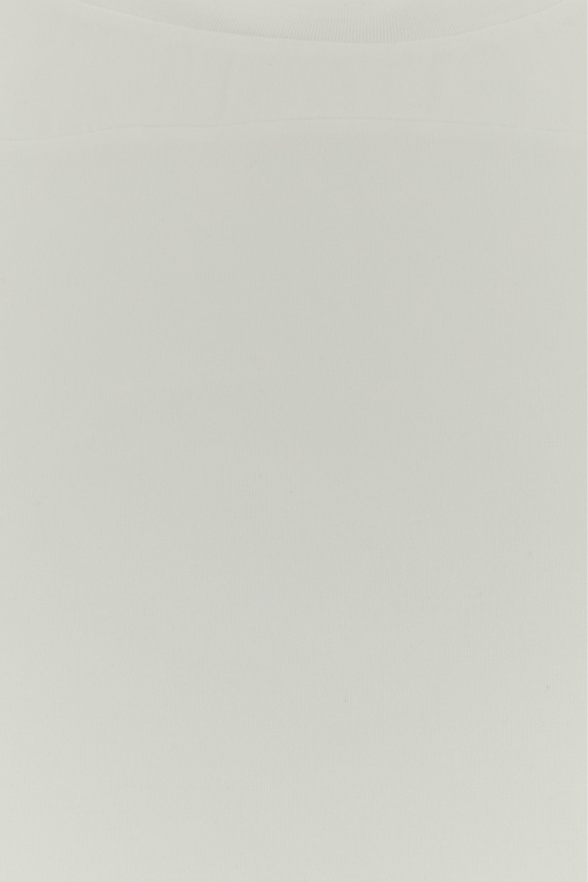 2000018311745_5