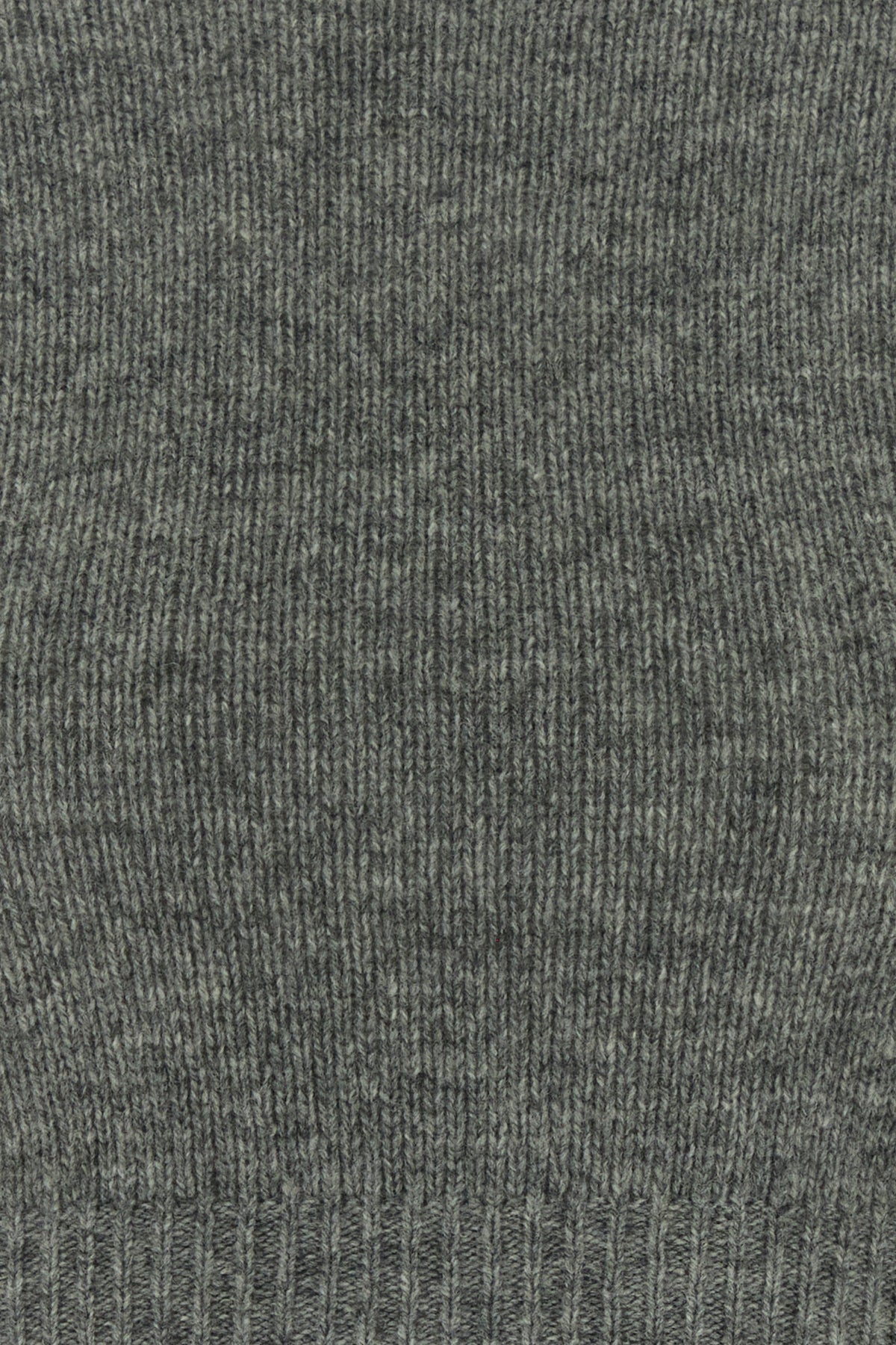 2000018311875_5