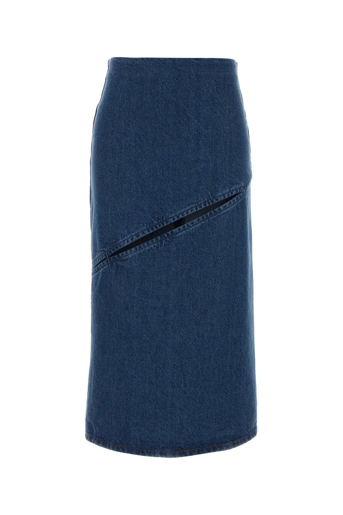 2000018313923_1