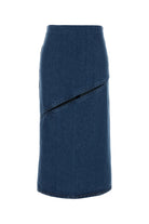 2000018313923_1