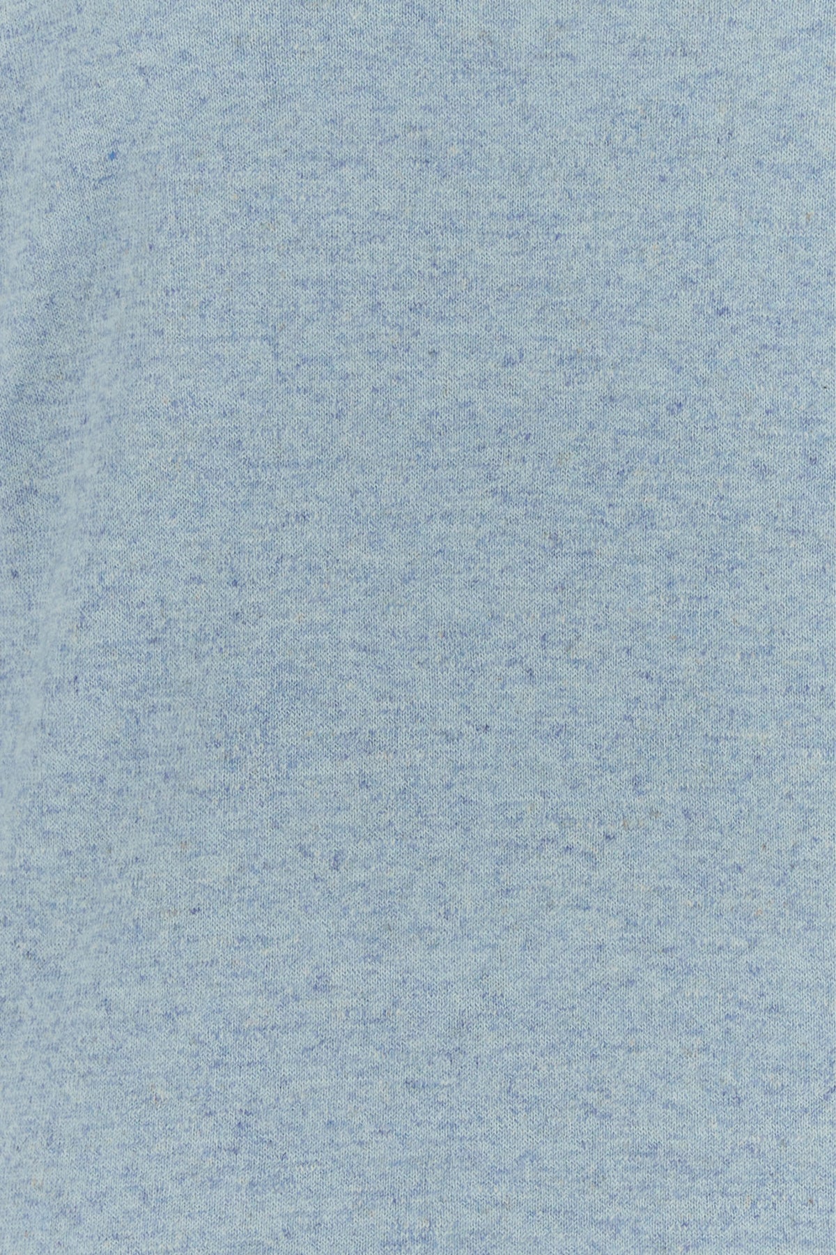 2000018322123_5