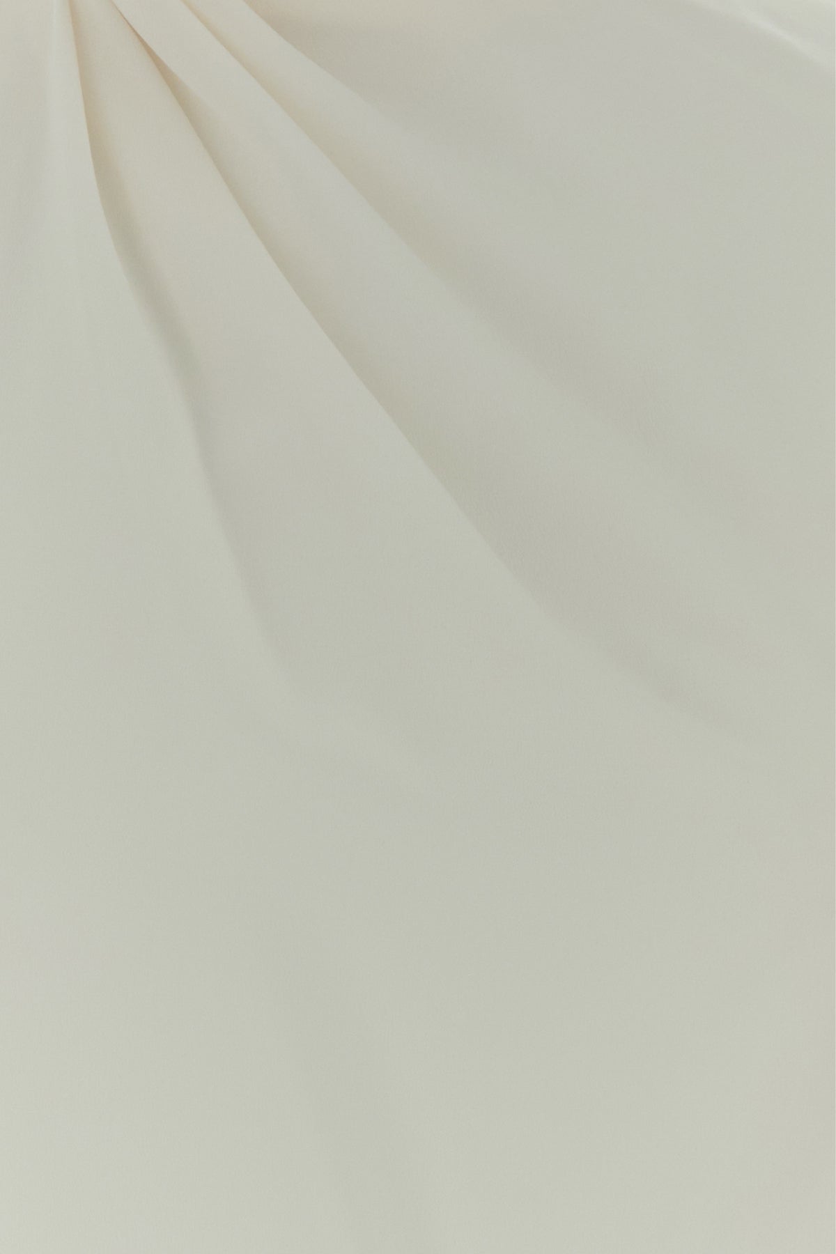 2000018335079_5