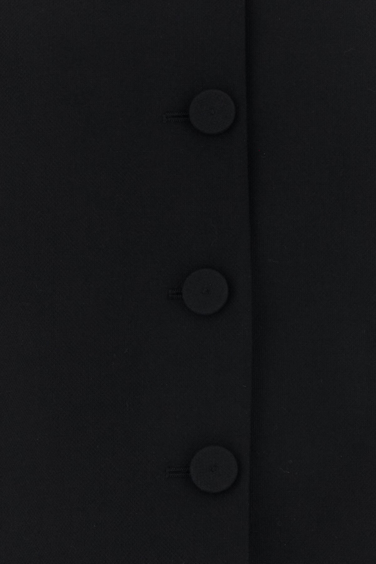 2000018349205_5