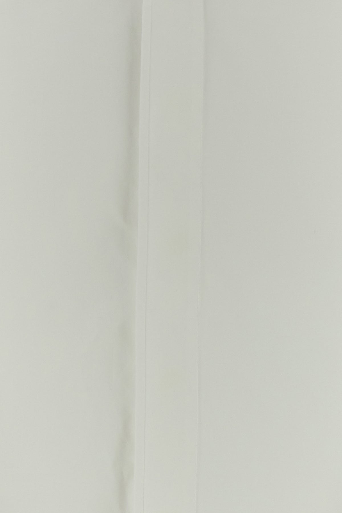 2000018353868_5