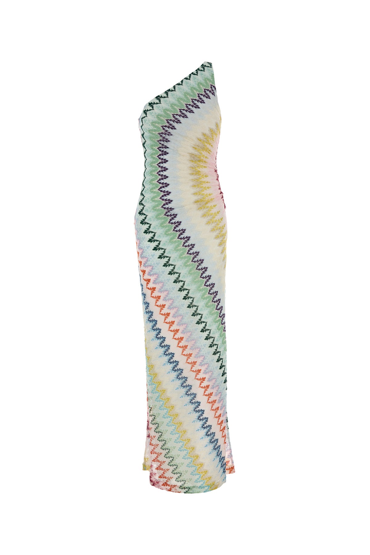 2000018372319_1
