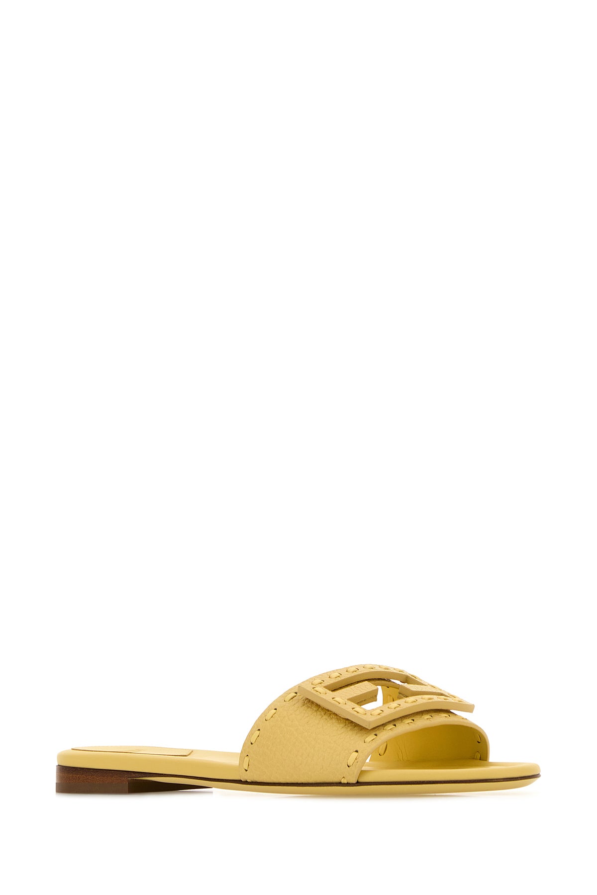 2000018426906_2