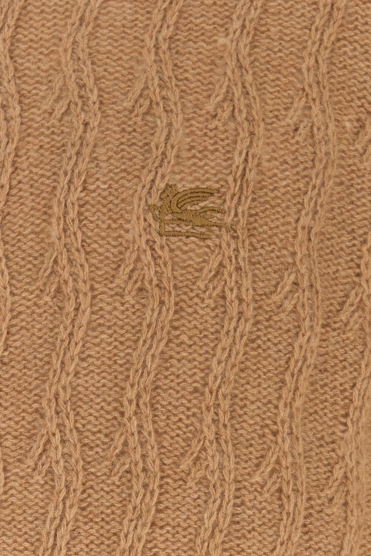 2000018482834_5