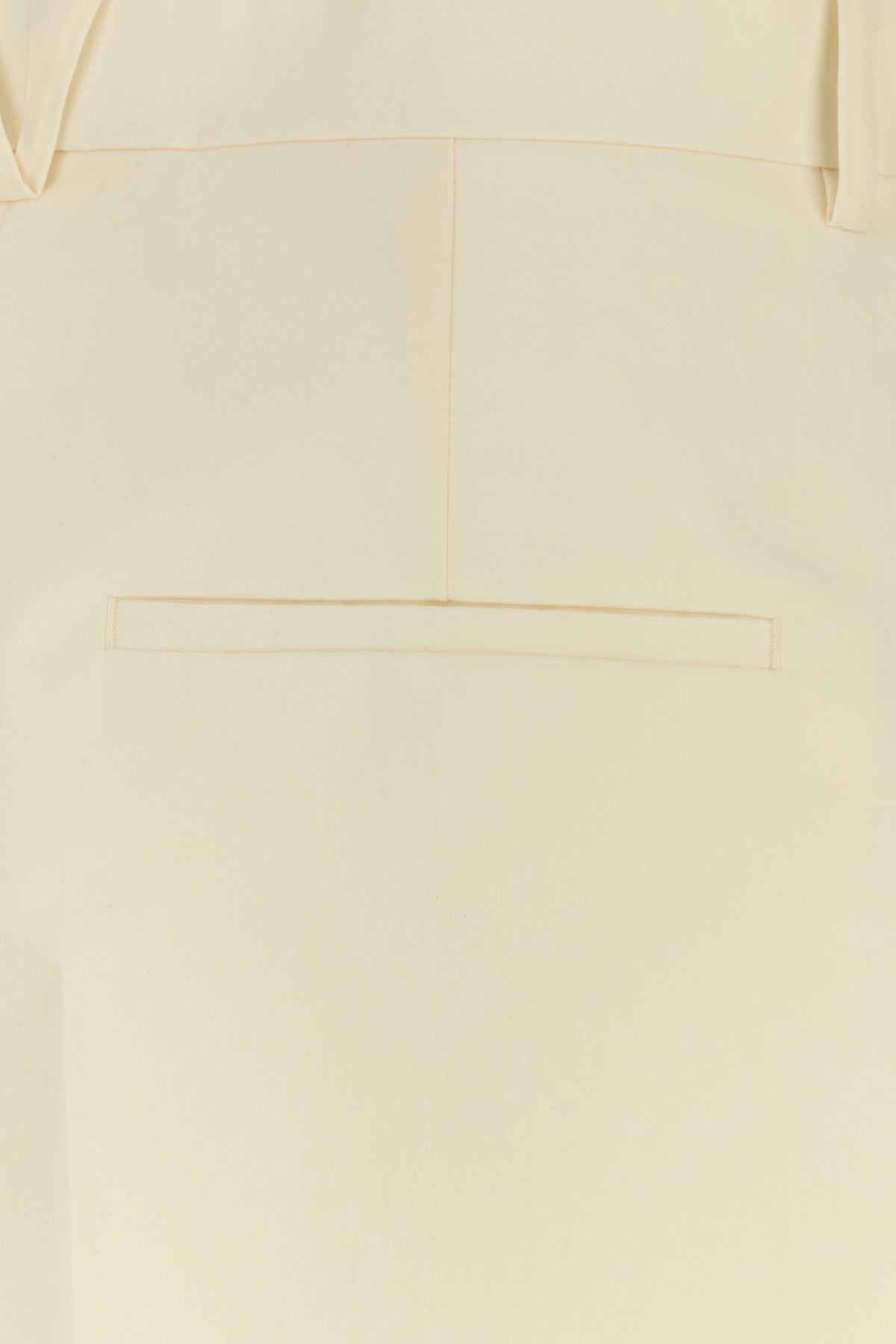 2000018570197_5