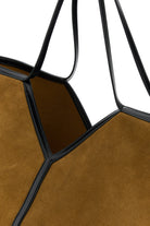2000018604052_4