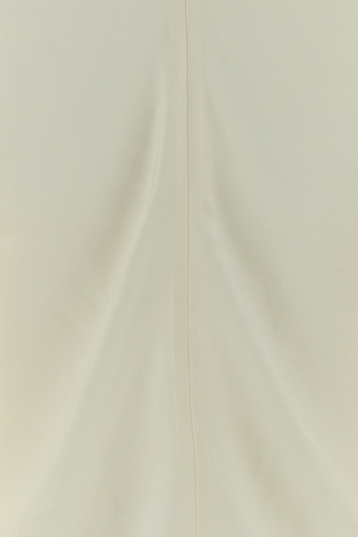 2000018700495_5