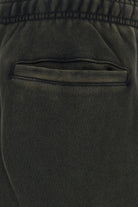 2000018702147_5