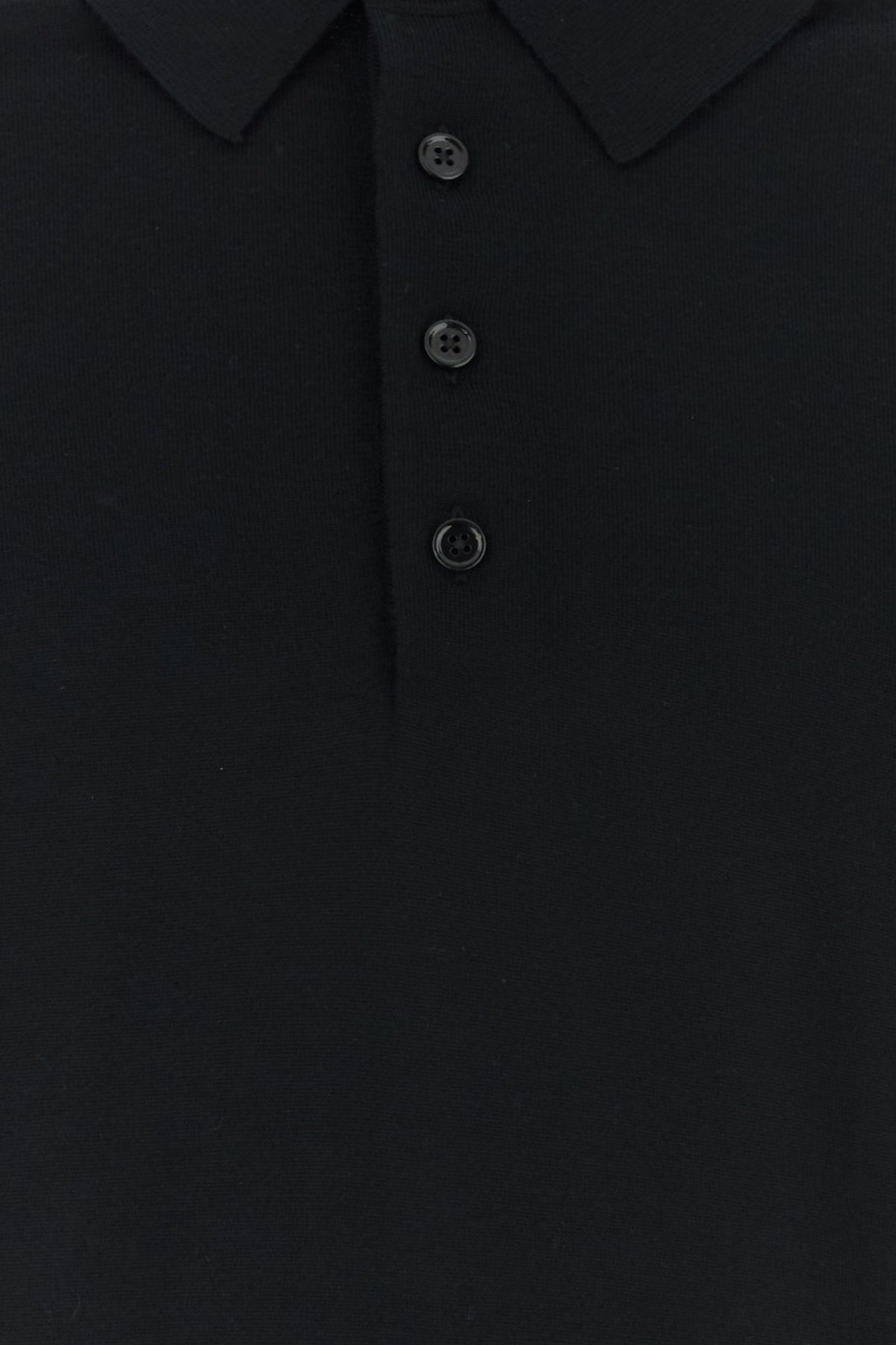 2000018705353_5