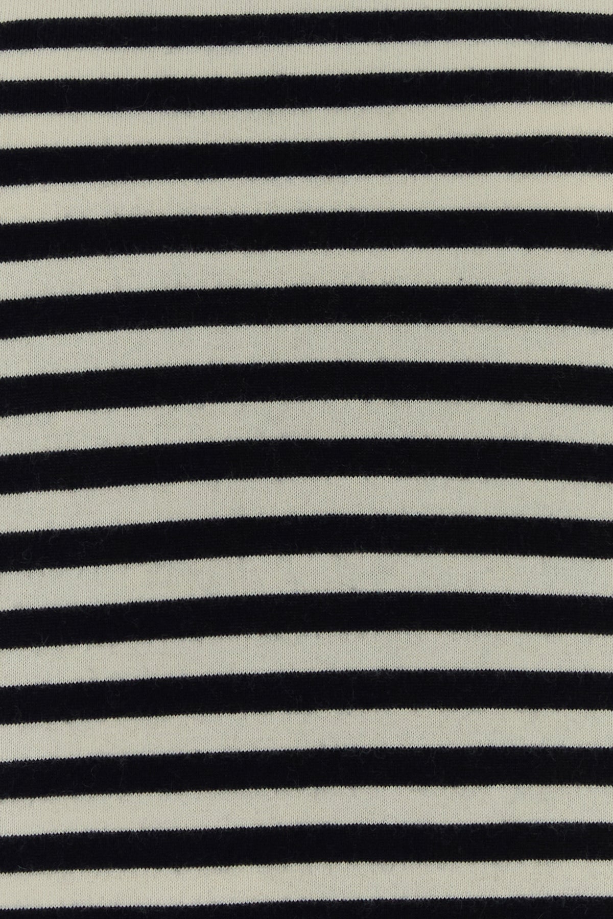 2000018734612_5