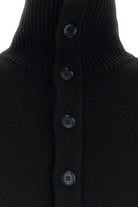 2000018734780_5