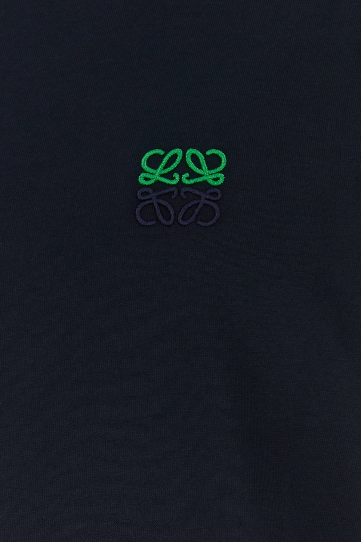 2000018771174_5