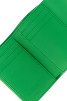 2000018776285_4