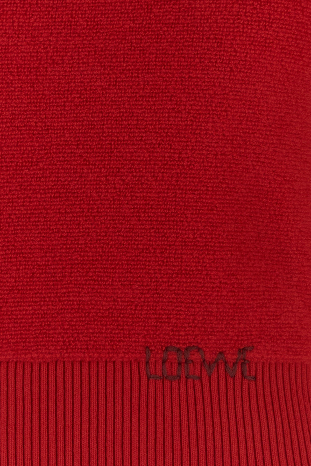 2000018777299_5
