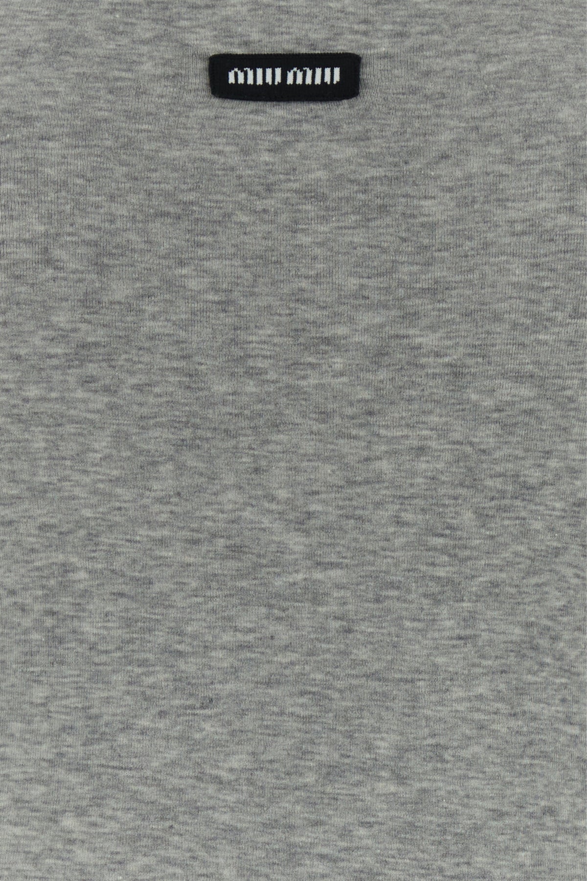 2000018819258_5