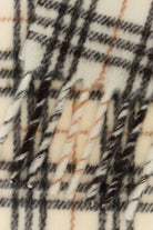 2000018865163_2