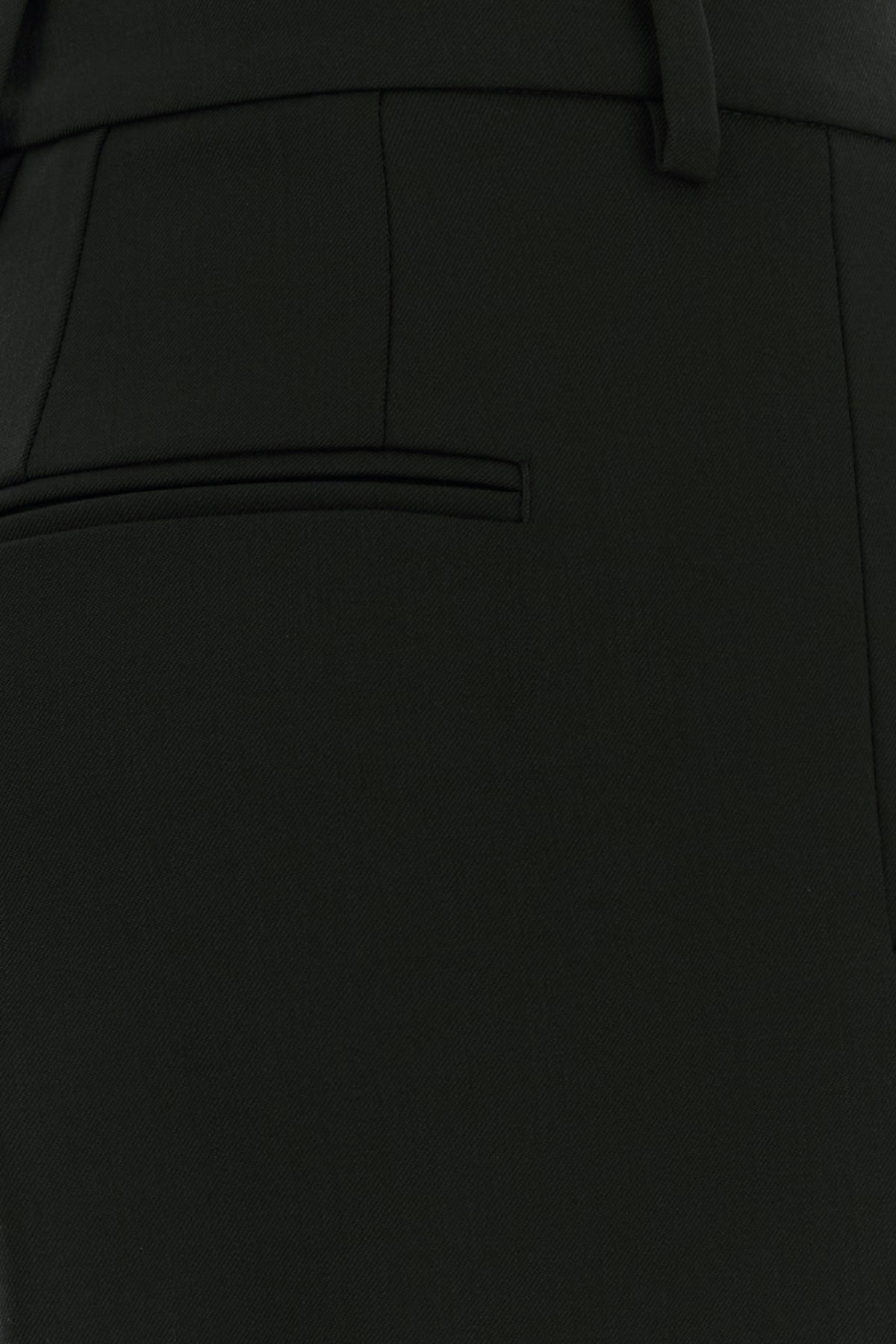 2000019147510_5