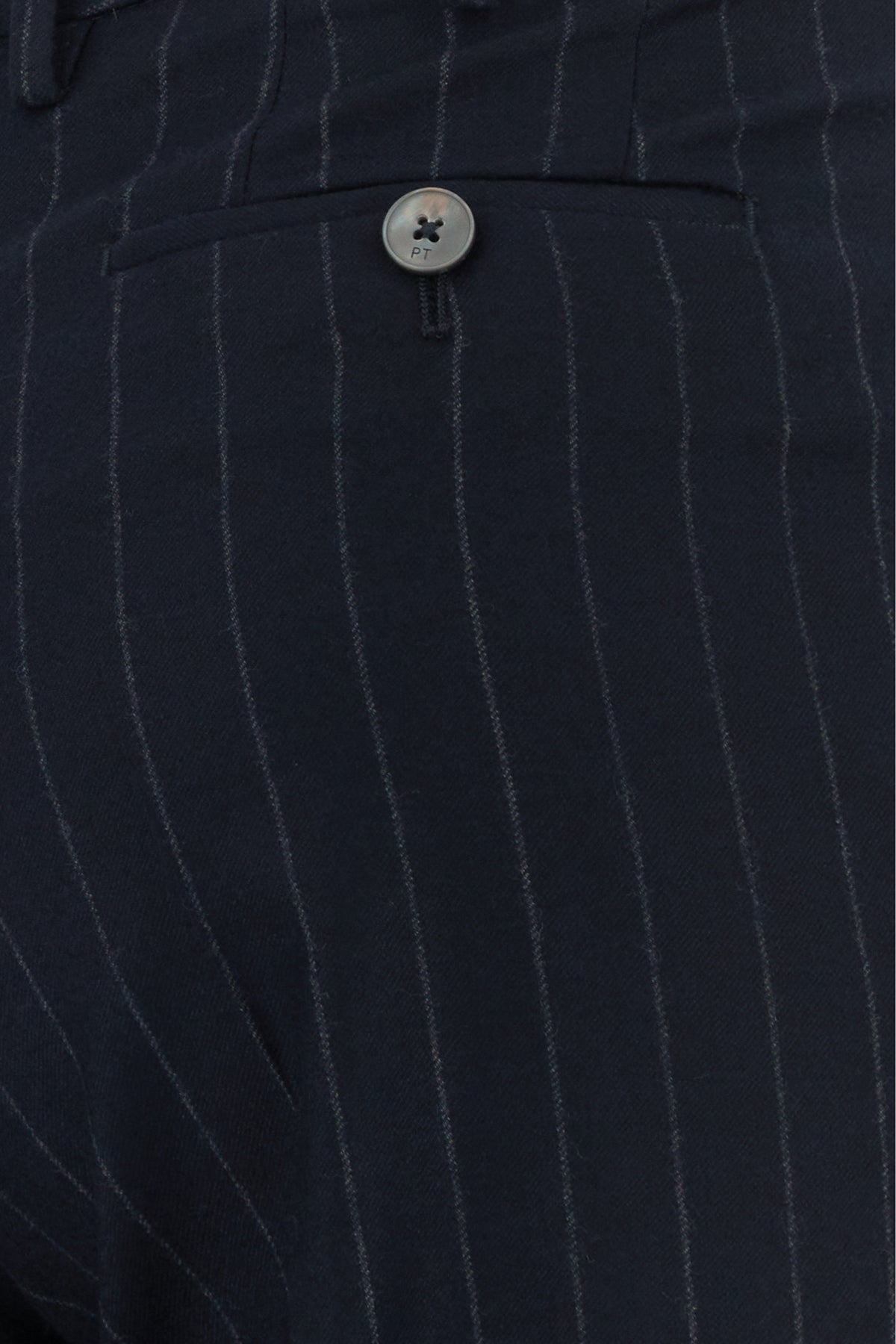 2000019152576_5