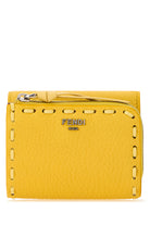 2000019237204_1