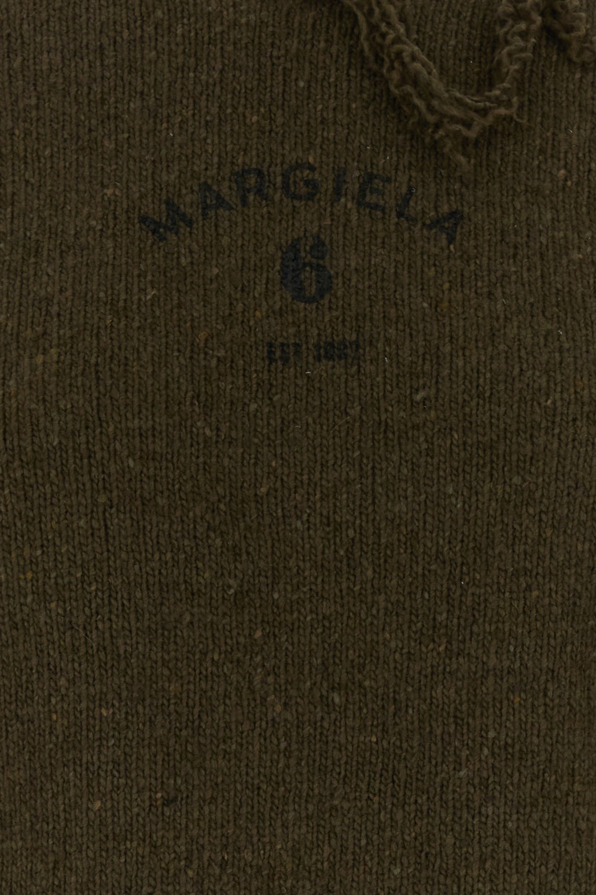 2000019240075_5