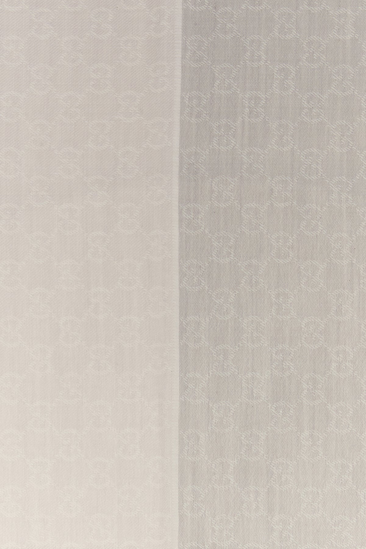 2000019269090_2