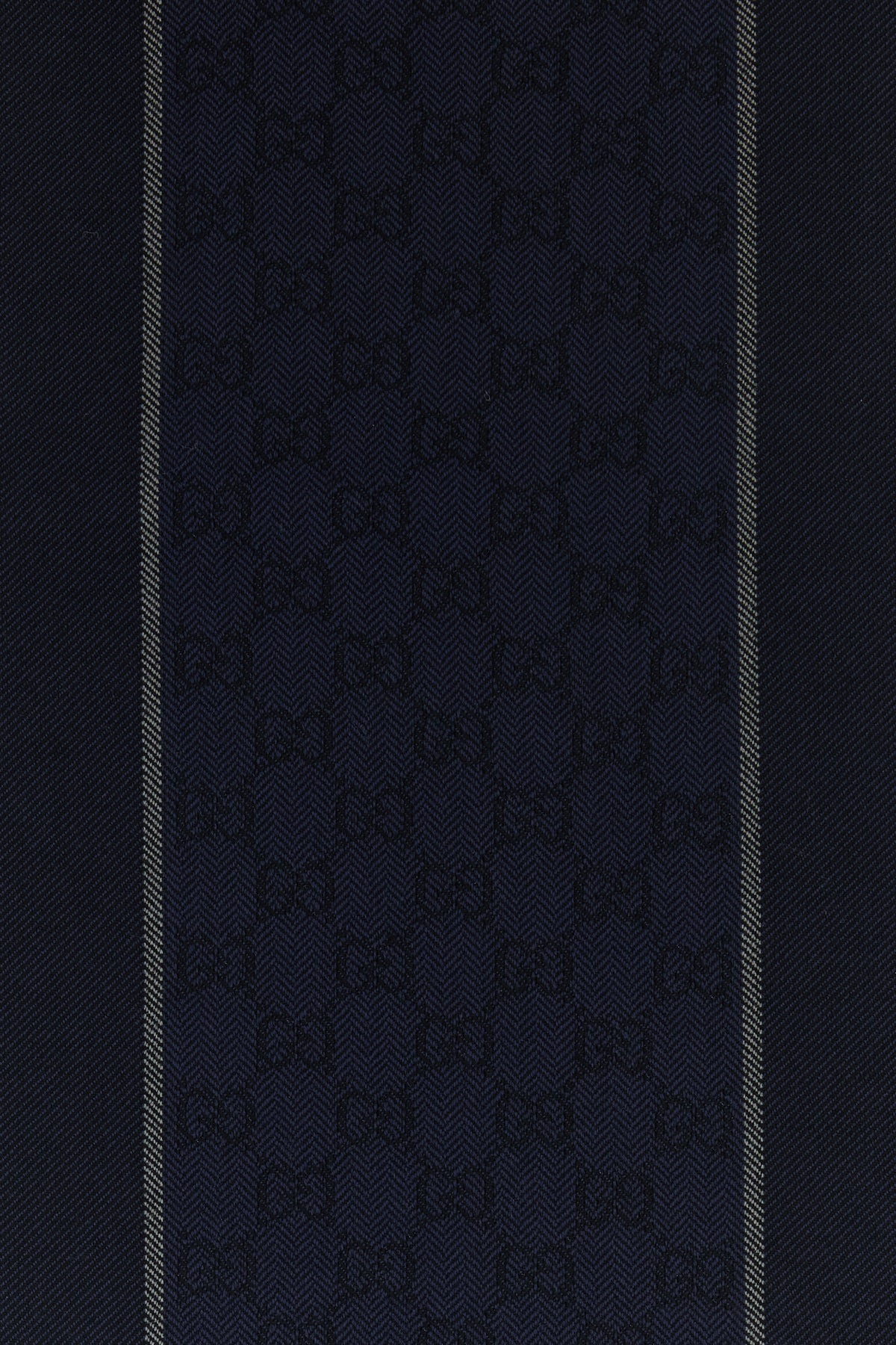 2000019269137_3