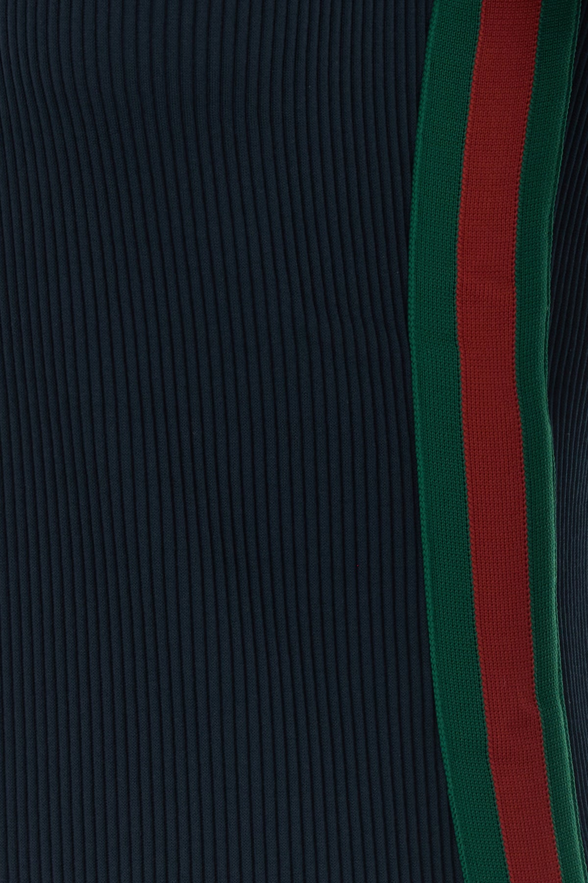 2000019270485_5