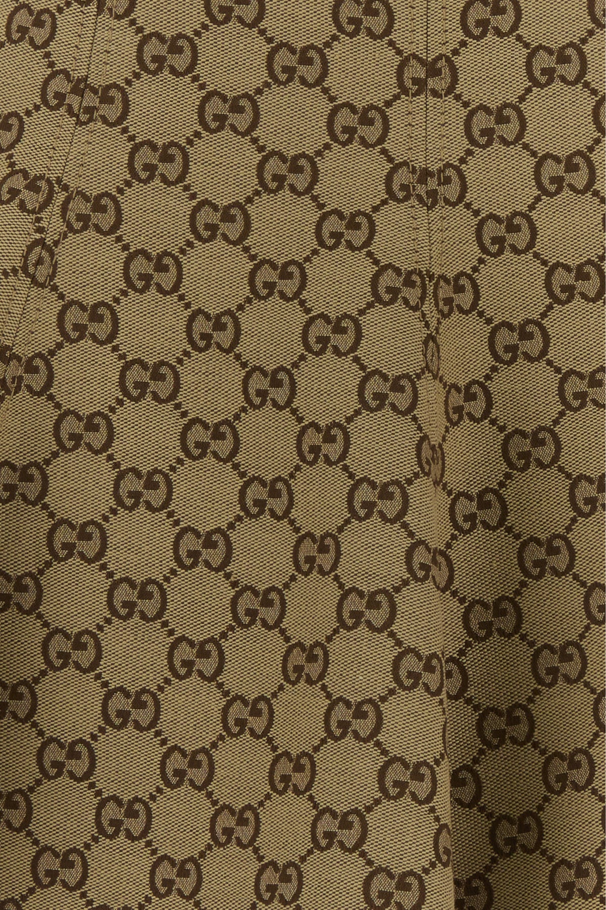 2000019270843_5