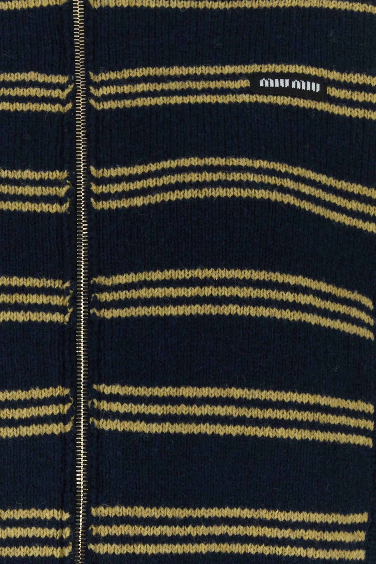 2000019301035_5